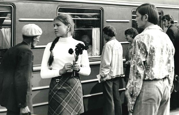 Eine Szene aus Dinara Asanovas Debütfilm „Der Specht zerbricht sich nicht den Kopf“ von 1975.