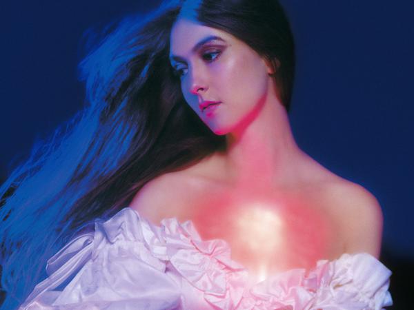 Weyes Blood „And In The Darkness The Hearts Aglow“, Sub Pop 2022