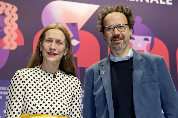 Mariette Rissenbeek und Carlo Chatrian bei der Programm-Pressekonferenz der Berlinale am 23. Januar