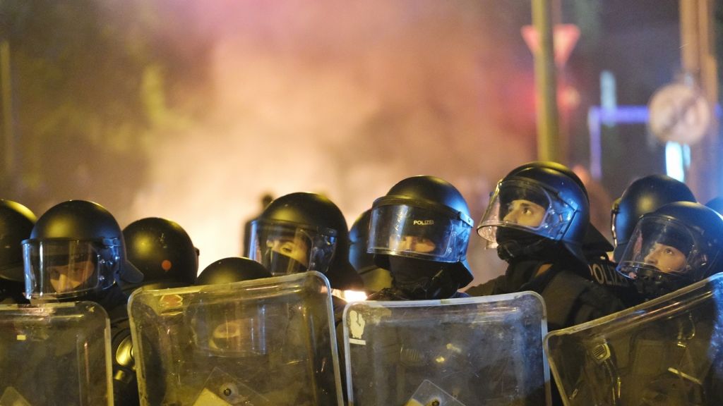 Die Polizei bereitet sich auf Krawalle am Tag X in Leipzig vor. (Foto)