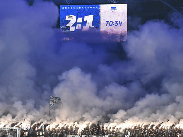 Ein Spiel mit einer besonderen Atmosphäre auf den Rängen - und einem am Ende enttäuschenden Ergebnis für Hertha BSC.