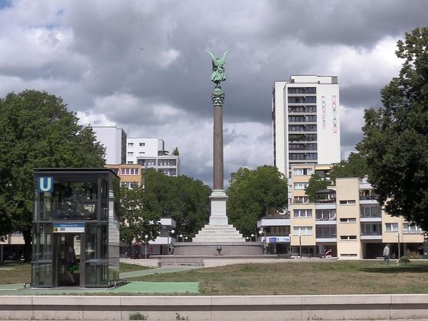 Kontakt zu den Bewohnern des Mehringplatzes suchen die Mitarbeiter des HAU schon länger, auch wenn man das nicht immer mitbekommt.