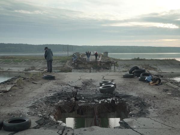 „Intercepted“ von Oksana Karpovych verarbeitet abgefangenen russischen Funkverkehr in der Ukraine.