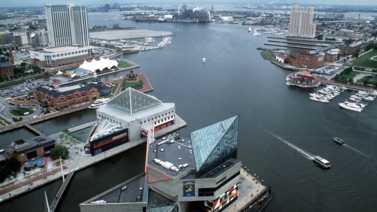 In Baltimore hat ein Containerschiff eine Brücke zum Einsturz gebracht. (Foto)