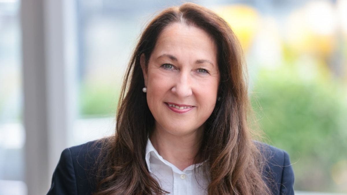 Die SPD-Politikerin Iris Stalzer ist erst vor Kurzem zur neuen Bürgermeisterin von Herdecke gewählt worden. (Foto)