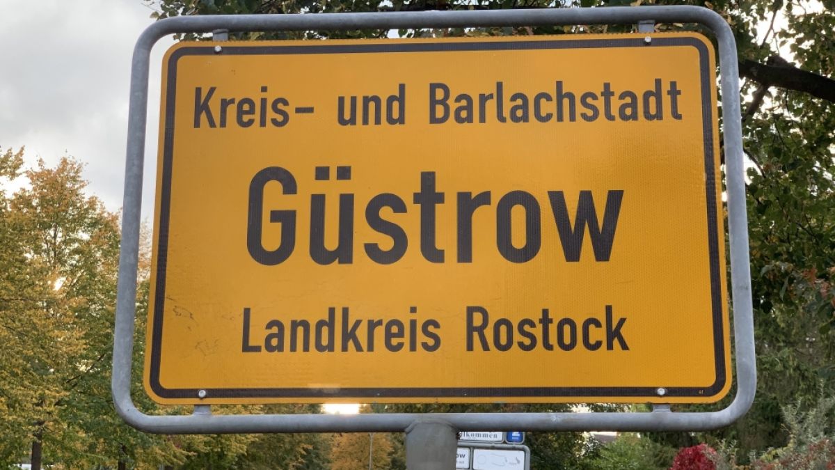Vermisstenfall in Güstrow: Seit dem 10. Oktober 2025 wird fieberhaft nach dem vermissten Fabian (8) gesucht. (Foto)