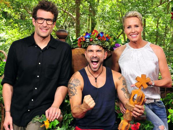 Das Dschungelcamp sichert auch im Jahr 2017 RTL den Quotensieg im Monat Januar. Auf dem Thron nimmt diesmal Marc Terenzi Platz, neben ihm die Moderatoren Daniel Hartwich und Sonja Zietlow. 