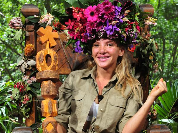 HANDOUT - 27.01.2019, Australien, Brisbane: Evelyn Burdecki. (ACHTUNG: Nur zur redaktionellen Verwendung im Zusammenhang mit einer Berichterstattung über die Sendung und nur mit vollständiger Nennung des vorstehenden Credits © RTL/TV NOW/Stefan Menne; zu "Evelyn Burdecki gewinnt RTL-Dschungelshow" vom 27.01.2019) Foto: TVNOW / Stefan Menne/RTL/dpa +++ dpa-Bildfunk +++