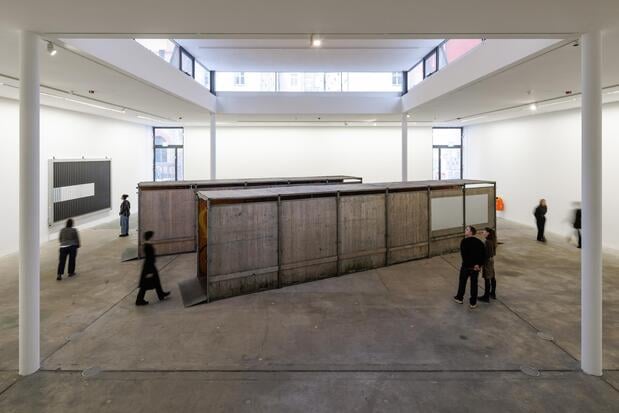 Installationsansicht der Ausstellung Klara Lidén – Kunstwerke; in den KW Institute for ContemporaryArt, Berlin 2026. Courtesy die Künstlerin.
Foto: Frank Sperling