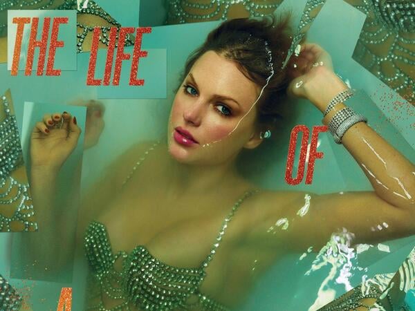 HANDOUT - 22.09.2025, ---: Dieses von Republic Records via AP zur Verfügung gestellte Foto zeigt das von Republic Records veröffentlichte Albumcover «The Life of a Showgirl» von Taylor Swift. Das neue Album von Taylor Swift «The Life of a Showgirl» erscheint am 03.10.2025. Foto: Uncredited/Republic Records/AP/dpa - ACHTUNG: Nur zur redaktionellen Verwendung im Zusammenhang mit einer Berichterstattung über das Album und nur mit vollständiger Nennung des vorstehenden Credits. Verwendung nur bis zum 16.10.2025 +++ dpa-Bildfunk +++